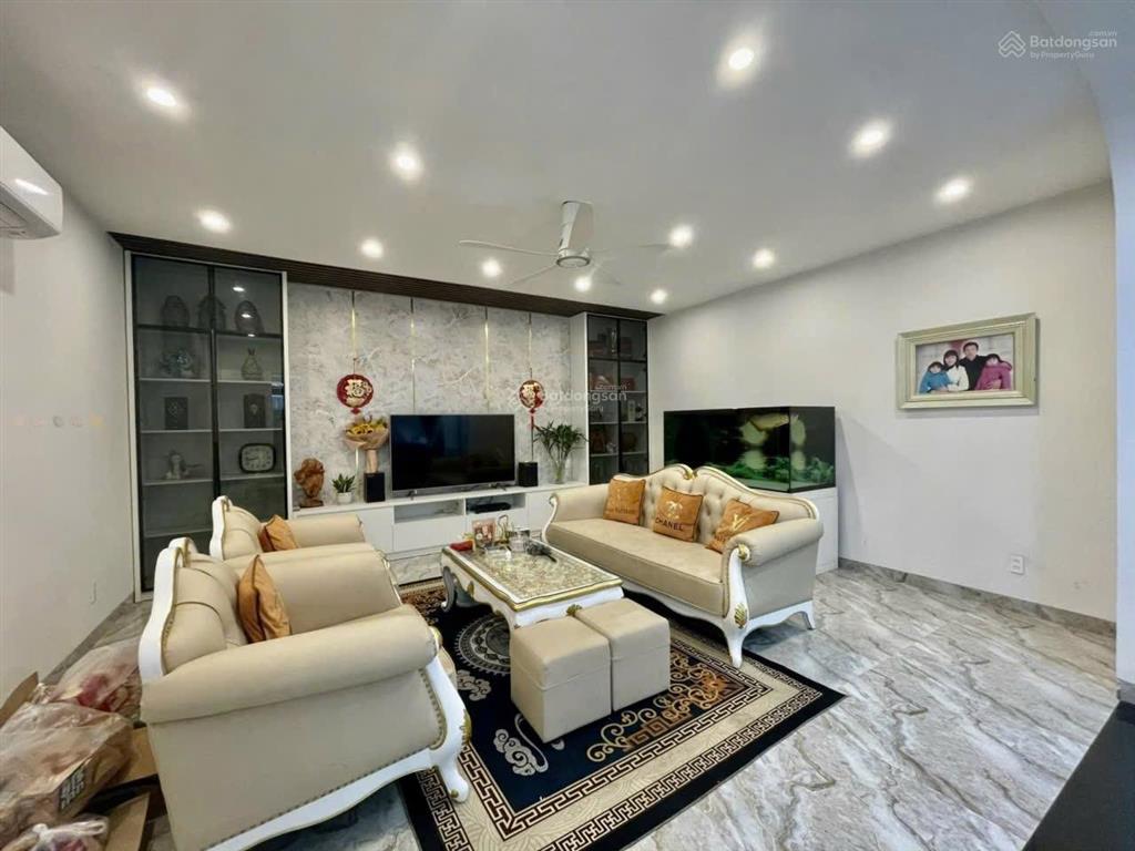 N6142 cho thuê nhà siêu đẹp ngay gần vinhomes imperia