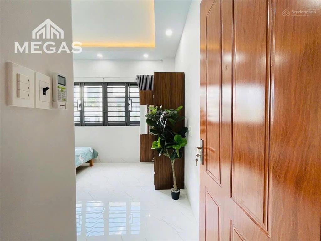 Cho thuê studio tách bếp  cửa sổ trời đầy đủ nội thất như hình