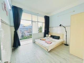 Studio ban công full nội thất y hình, ngay đại học công thương