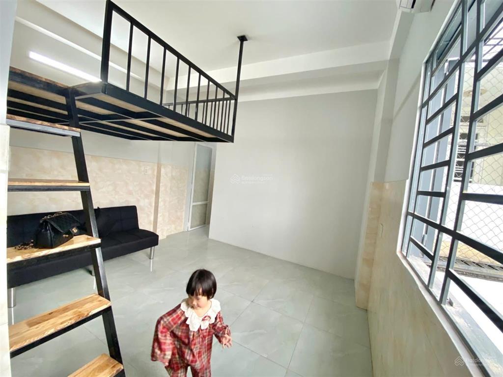Cho thuê phòng gác máy lạnh, tách bếp ngay chợ tân hương, 9 phùng chí kiên