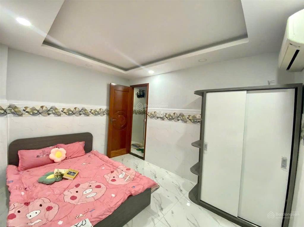 Cho thuê studio mới xây ngay ngã tư bốn xã
