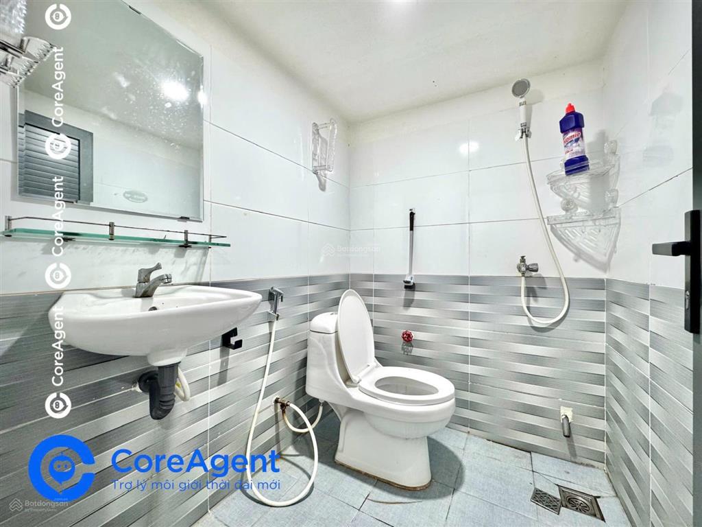 Cho thuê căn hộ mới full nội thất306 hoà bình,tân phú