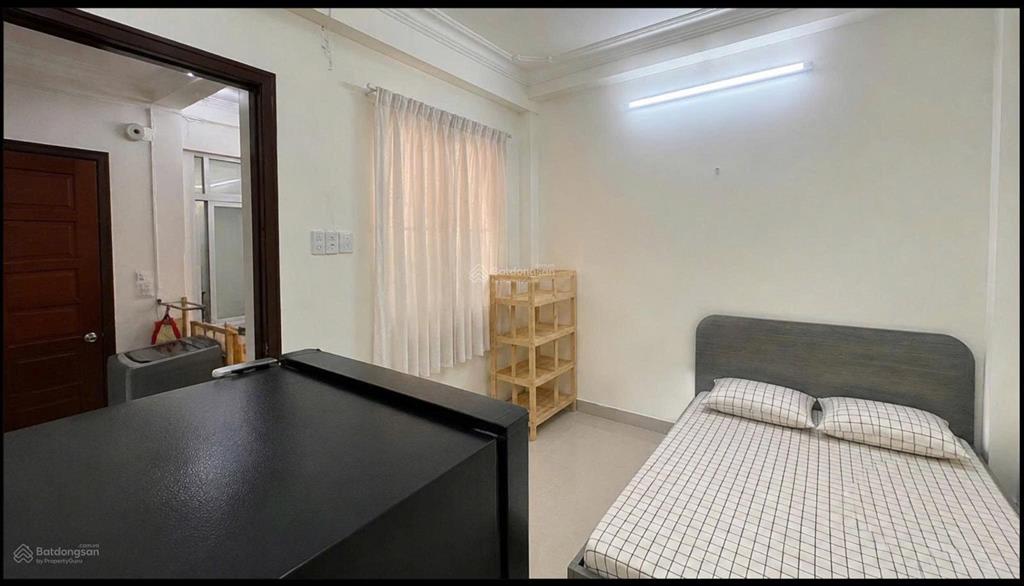 Cho thuê studio full nội thất, cửa sổ thoáng ngay đại học công thương