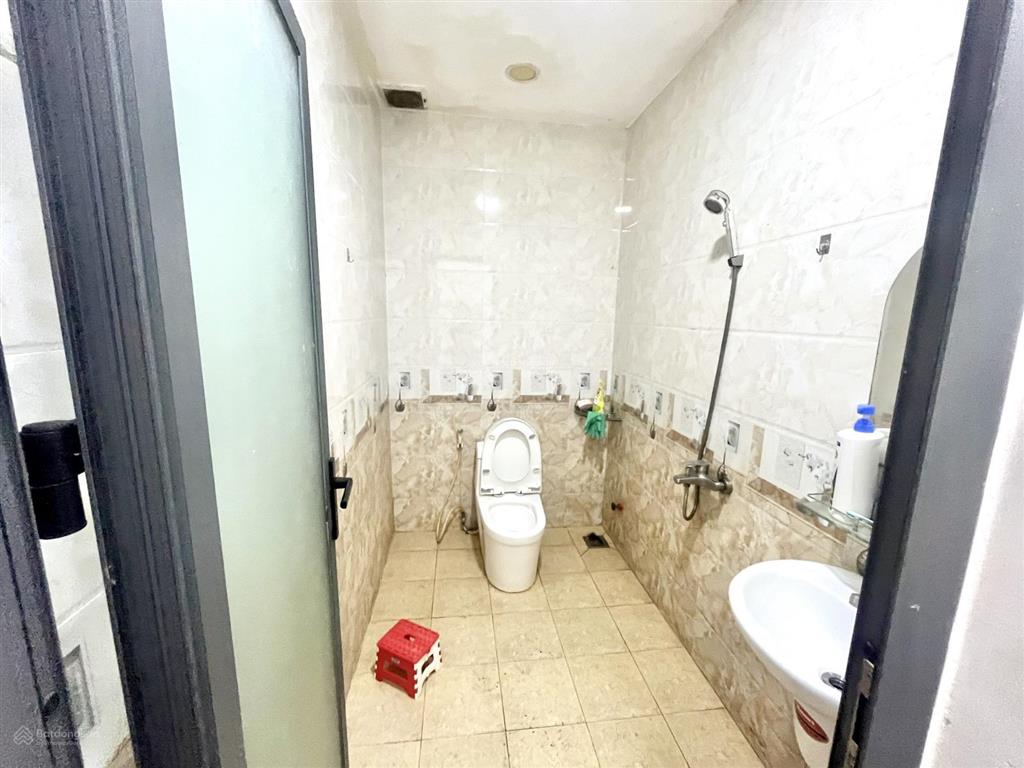 Cho thuê studio full nội thất  mặt đường lớn an dương vương quận 6