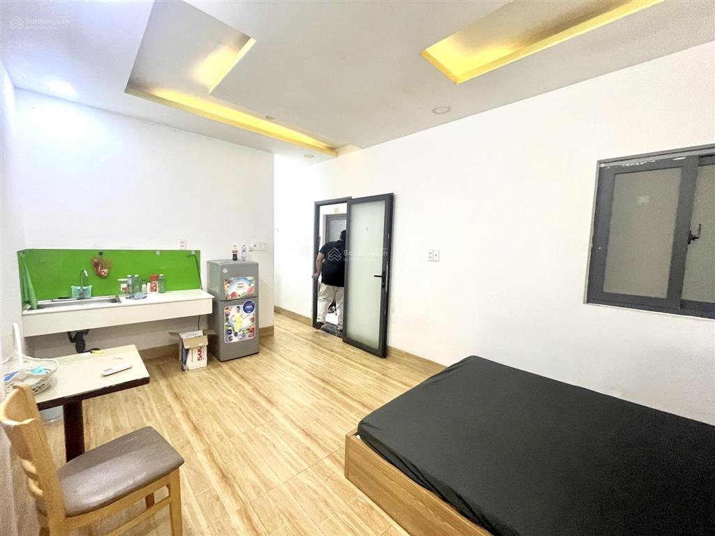 Cho thuê studio full nội thất  mặt đường lớn an dương vương quận 6