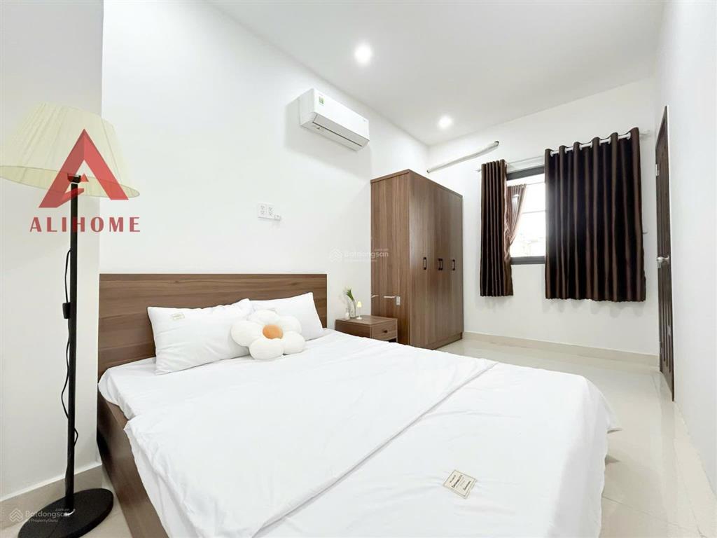 Siêu phẩm 1 phòng ngủ tách bếp, mặt tiền đường nguyễn hữu cảnh, đầy đủ nội thất, có thang máy