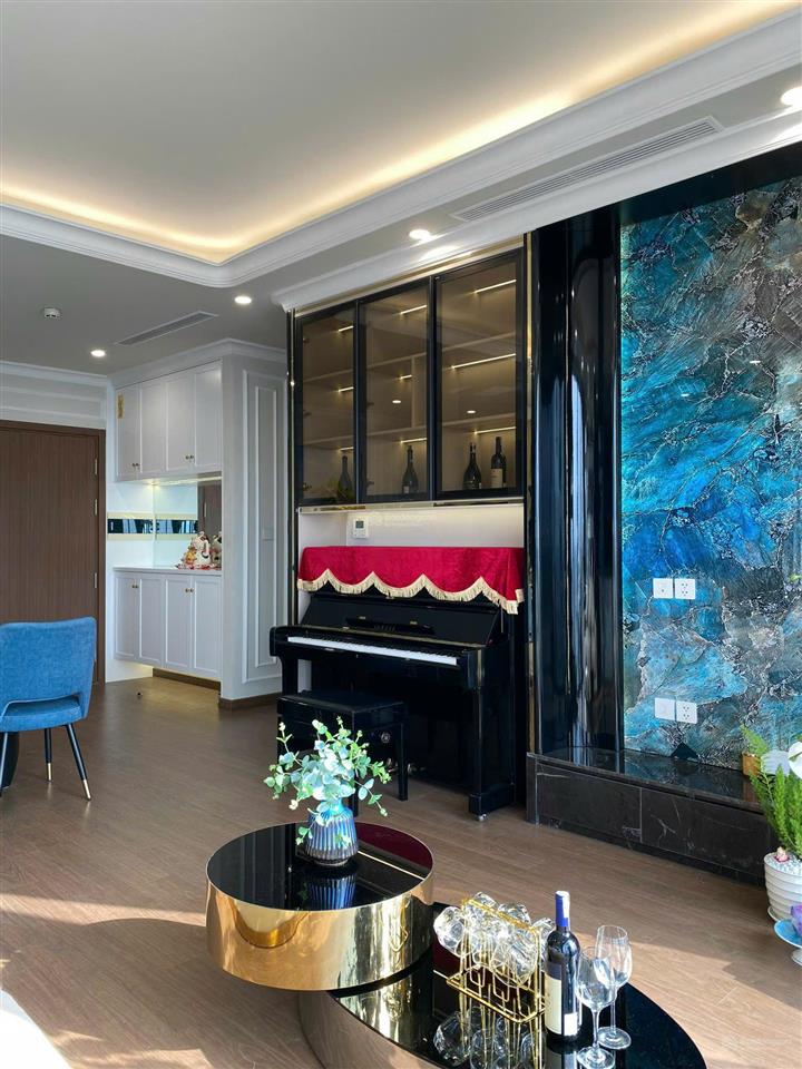 Căn hộ 3 ngủ (lô góc) 114,5m2 tầng 25 view hồ chung cư martrixone đường lê quang đạo