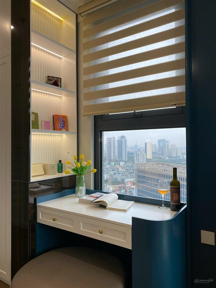 Căn hộ 3 ngủ (lô góc) 114,5m2 tầng 25 view hồ chung cư martrixone đường lê quang đạo