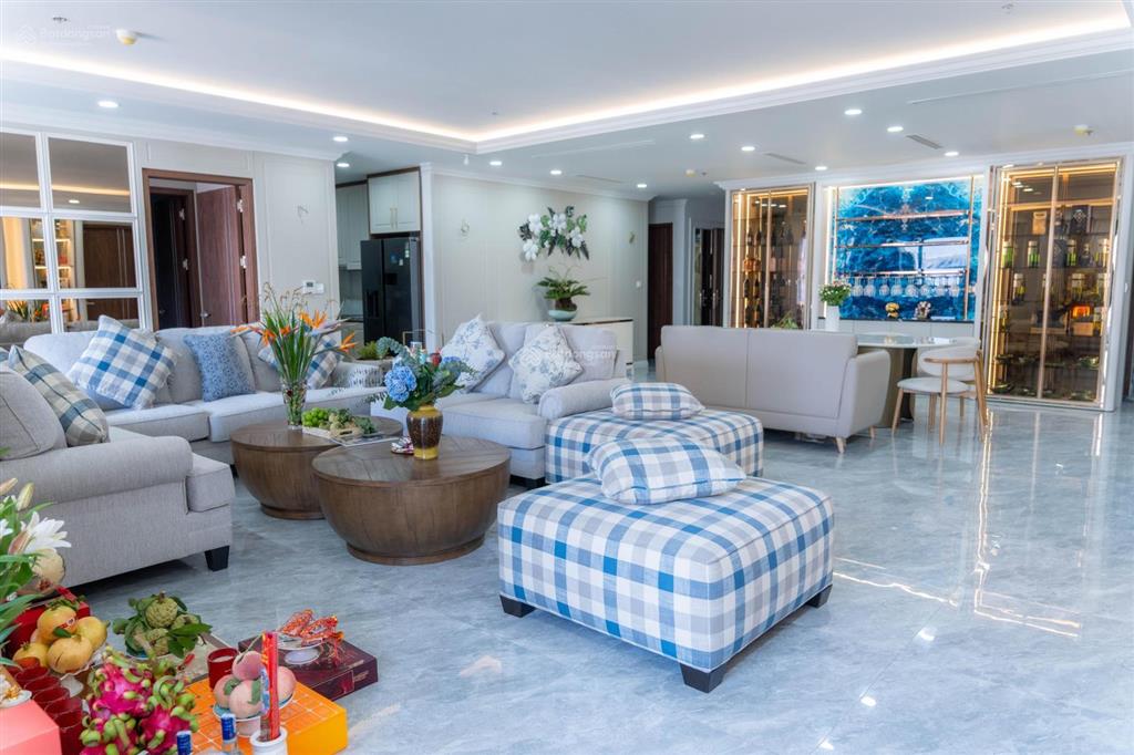 Bán căn hộ đập thông capital elite 18 phạm hùng  238m full nội thất cao cấp
