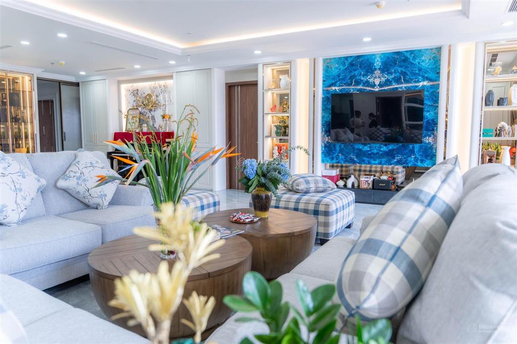 Bán căn hộ đập thông capital elite 18 phạm hùng  238m full nội thất cao cấp