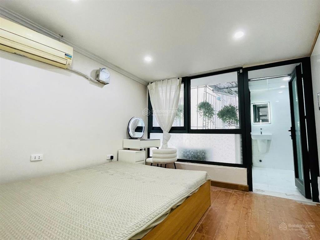 Bán nhà mặt phố trần nhật duật, phường hoàn kiếm hà nội, 4,9 tỷ, 40 m2 giá siêu hời chỉ với