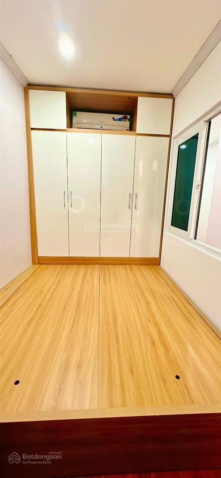 Bán nhà mặt phố trần nhật duật, phường hoàn kiếm hà nội, 4,9 tỷ, 40 m2 giá siêu hời chỉ với