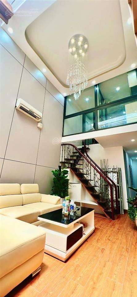 Bán nhà mặt phố trần nhật duật, phường hoàn kiếm hà nội, 4,9 tỷ, 40 m2 giá siêu hời chỉ với