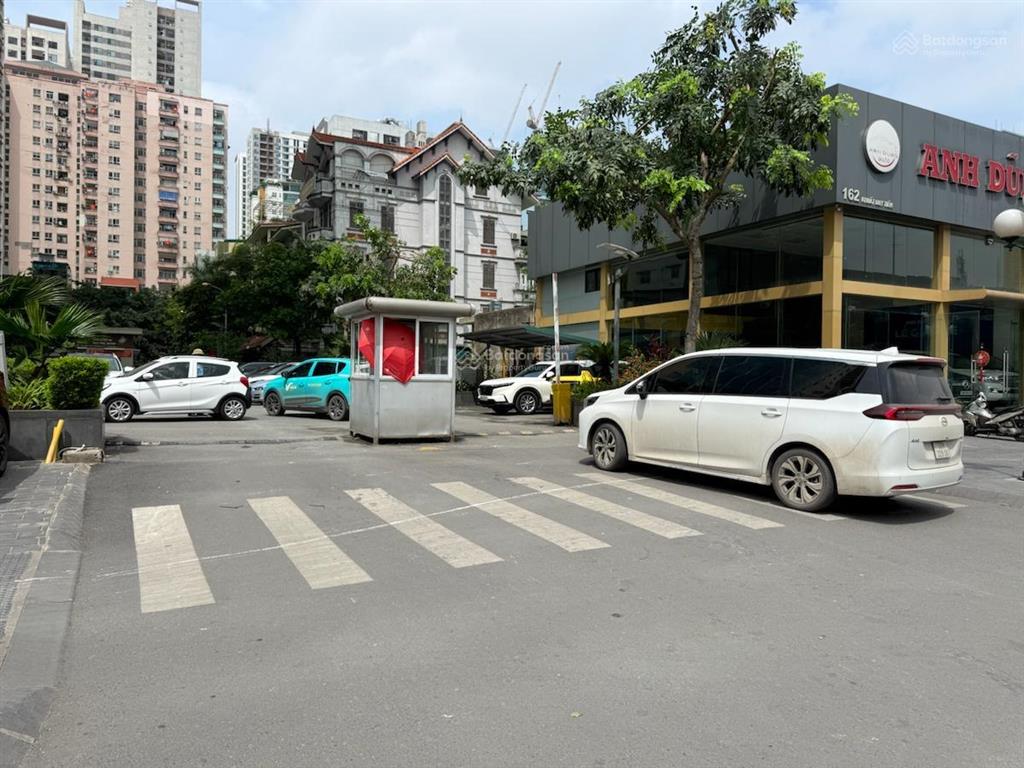 60m2 mặt tiền 5m trung tâm ngã tư sở, sổ đỏ nở hậu chính chủ.  0354 151 ***