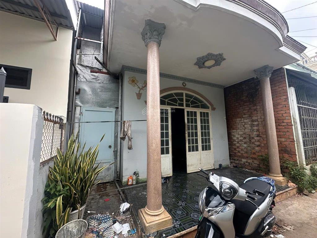 Nhà riêng tại kp tân phong, xuân tân, long khánh, đn  75.4m2  mt 5.56m  1.17t