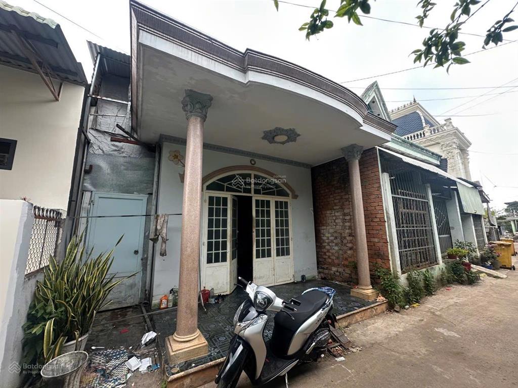 Nhà riêng tại kp tân phong, xuân tân, long khánh, đn  75.4m2  mt 5.56m  1.17t