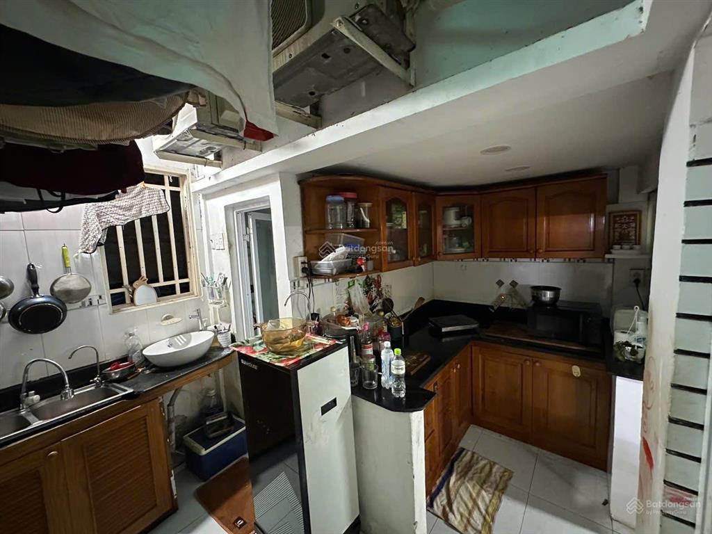 Căn hộ chung cư mặt tiền trần hưng đạo  trung tâm q1  30.34m2  2.3 tỷ