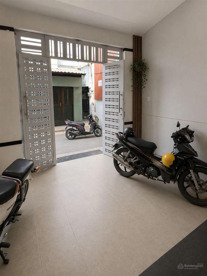 Bán nhà tây thạnh tân phú 56m2, hxh, 3 tầng, gần aeon mall, chỉ 4.95 tỷ