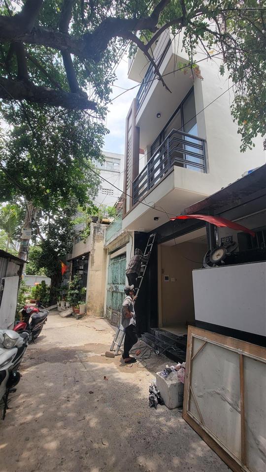 Bán nhà tân sơn nhì tân phú, 80m2, hxh 5m, cách mt 20m, chủ ngộp bank bán gấp chỉ 5.7 tỷ