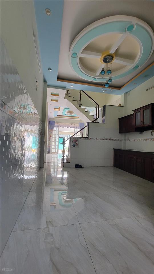 Bán nhà tô hiệu tân phú, 76m2, 4.2x18m, hxh 6m ô tô tránh, chỉ 7.6 tỷ