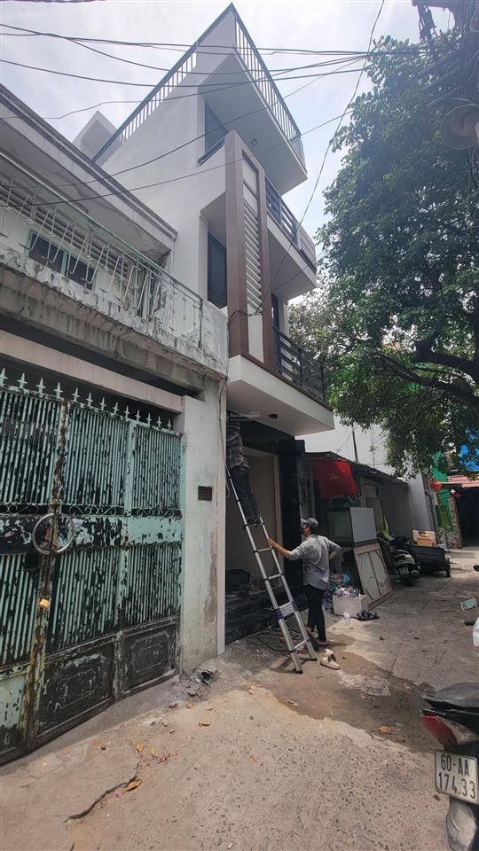 Bán nhà tân sơn nhì tân phú, 80m2, hxh, cách mt 20m, chủ ngộp bank bán gấp chỉ 5.7 tỷ