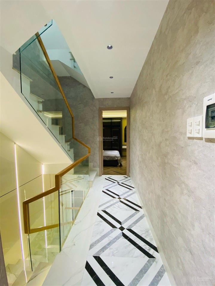 Giảm sốc! nhà 5 tầng bình hưng hòa, 72m² (4x18m), gần cv gia phú, khu đồng bộ, chỉ 6.5 tỷ
