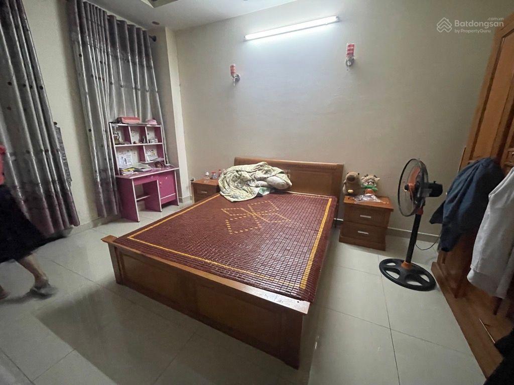 Ngộp bank! nhà 4 tầng tân sơn nhì, 50m2 (5x10m), hxh, khu dân trí, chỉ 6 tỷ