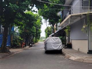 Nhà lê văn quới, quận bình tân, 36m2, 3 tầng, 3pn, hẻm xe hơi tới nhà, sát quận tân phú, chỉ 3.8 tỷ