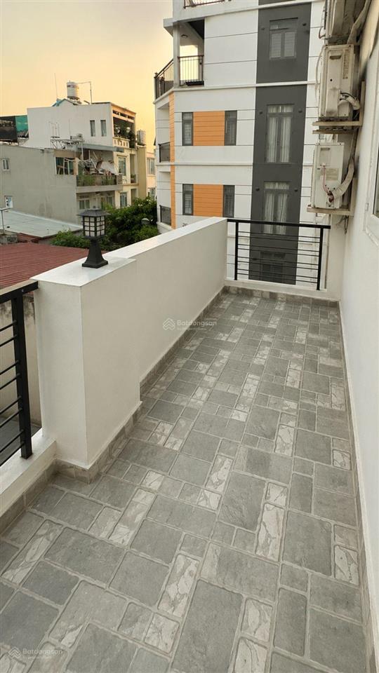 Nhà lê văn quới, quận bình tân, 36m2, 3 tầng, 3pn, hẻm xe hơi tới nhà, sát quận tân phú, chỉ 3.8 tỷ
