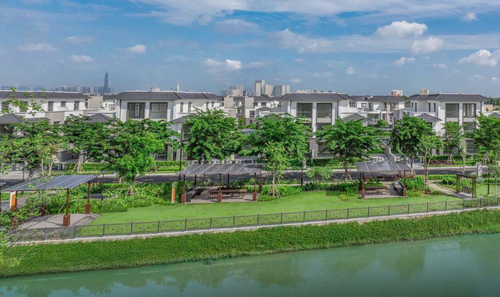 Bán Biệt Thự Gladia Tứ Lập 3 Tầng - 293m2 - Đông Sài Gòn