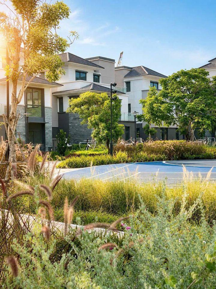 Bán Biệt Thự Gladia Tứ Lập 3 Tầng - 293m2 - Đông Sài Gòn