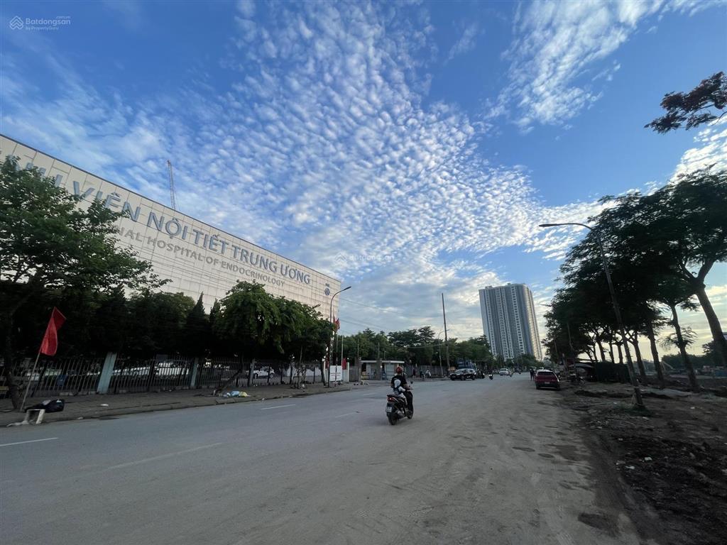 Bán cc tứ hiệp plaza, 4,4 tỷ vnd, 61m2, 2pn, 2wc, đông nam