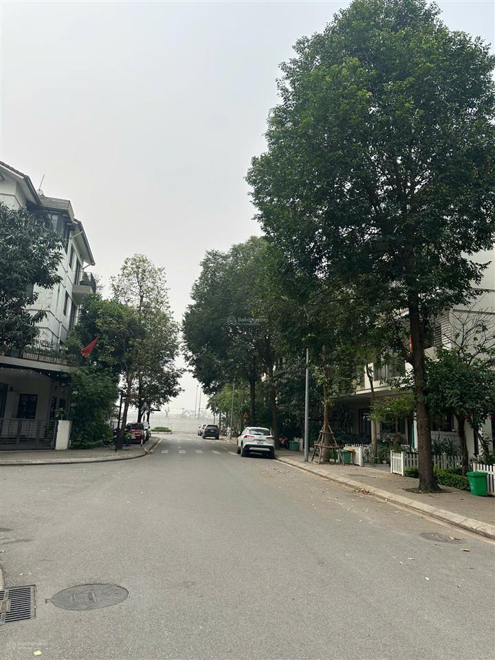 Chính chủ bán căn shophouse tại vinhomes thăng long xã an khánh hà nội