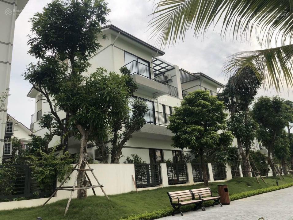 Chính chủ bán căn biệt thự view trực diện hồ điều hoà tại vinhomes thăng long xã an khánh