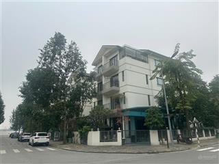 Chính chủ bán căn biệt thự view trực diện hồ điều hoà tại vinhomes thăng long xã an khánh