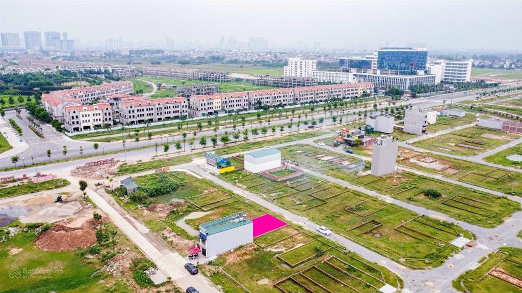 Chính chủ bán lô góc đẹp khu 12,5ha đối diện trường học viện chính sách thuộc xã an khánh hà nội.