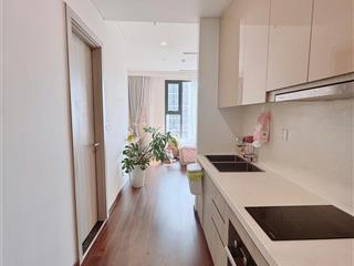 Cc bán masteri căn studio 30.8m2, 2 tỷ 760 và căn 1pn+ 42.6m2, 3 tỷ 830, full đồ đẹp, smart city.