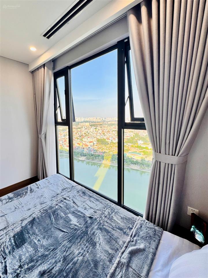 Chào bán căn hộ 3 phòng ngủ view hồ masteri west heights, 80,1m2 full đồ, giá chào 6,7 tỷ !