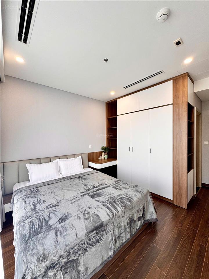 Chào bán căn hộ 3 phòng ngủ view hồ masteri west heights, 80,1m2 full đồ, giá chào 6,7 tỷ !