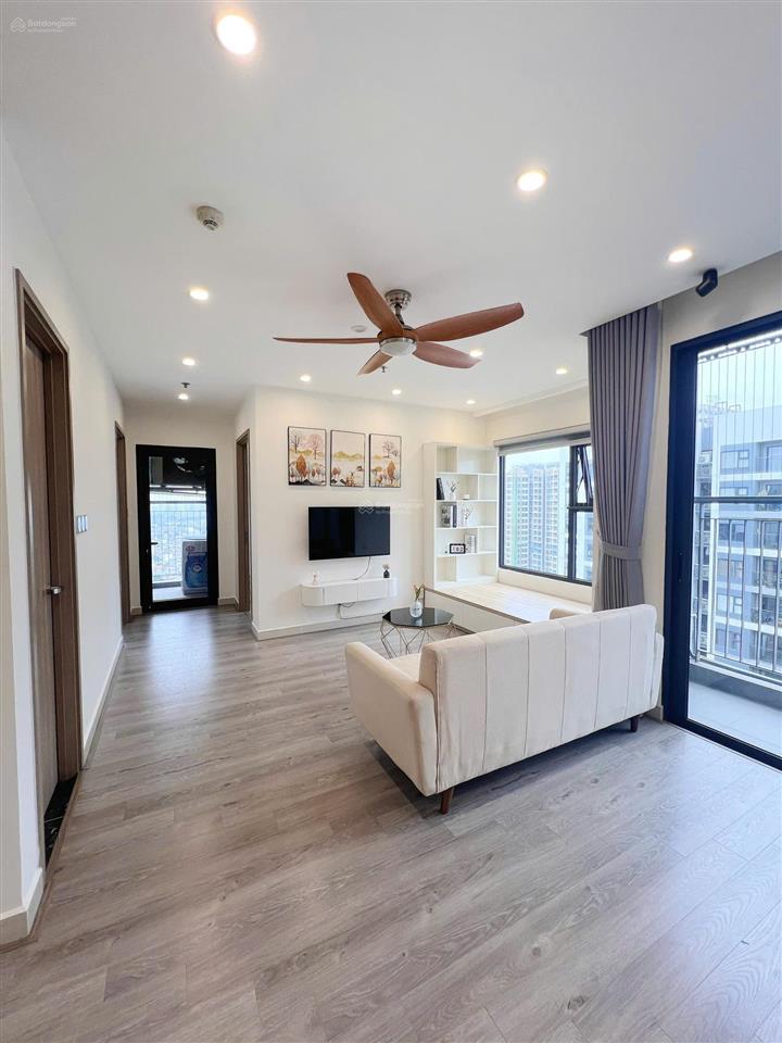 Bán nhanh căn (2n+) 62,5m2 toà the sapphirevinhomes smart city giá 4.8tỷ có thương lượng, full đồ