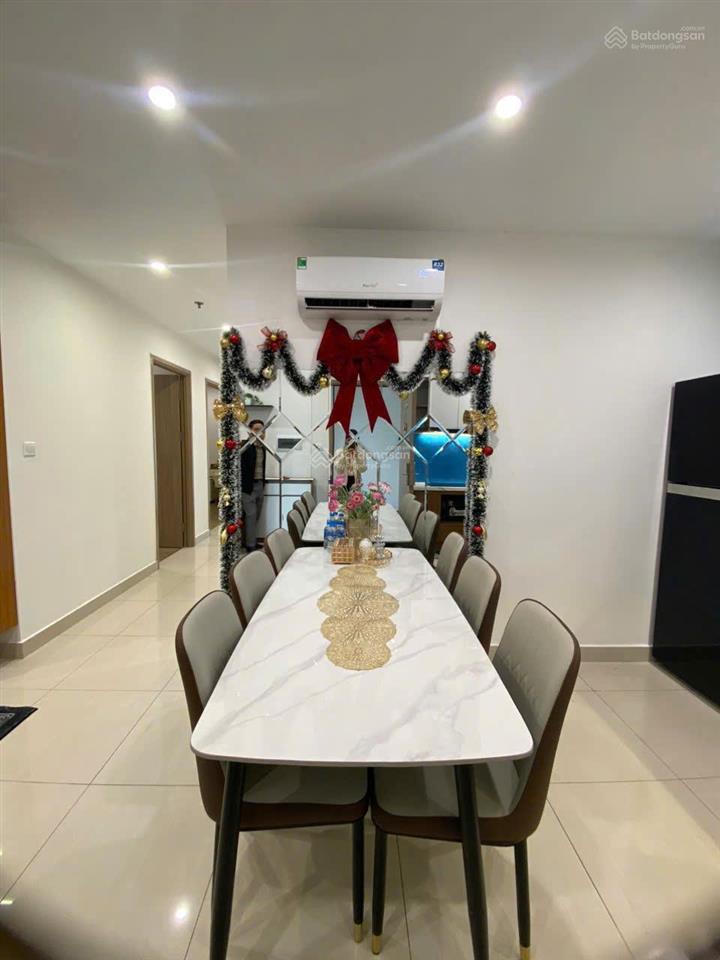 Bán căn hộ 3 phòng ngủ 80m2 full nội thất, sẵn sổ, tại tòa sapphire smartt city (giá 4.9)