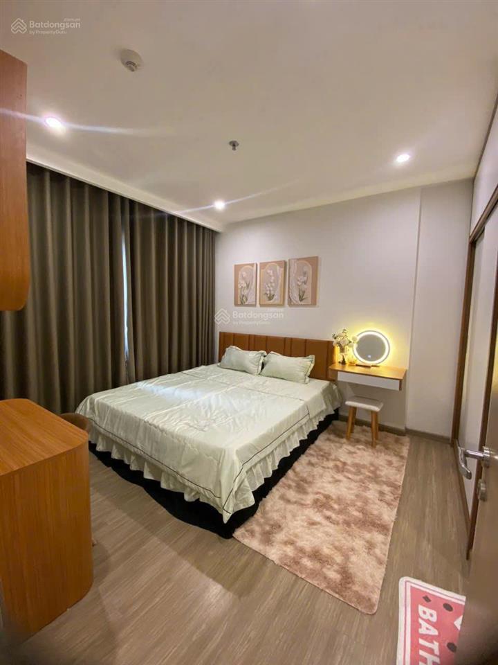 Bán căn hộ 3 phòng ngủ 80m2 full nội thất, sẵn sổ, tại tòa sapphire smartt city (giá 4.9)