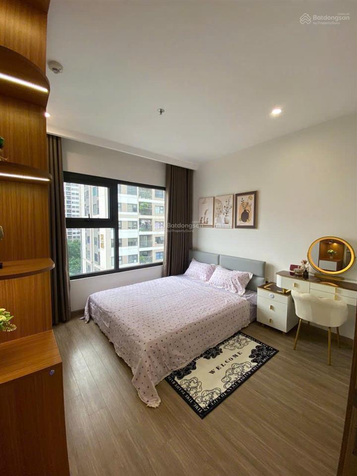 Bán căn hộ 3 phòng ngủ 80m2 full nội thất, sẵn sổ, tại tòa sapphire smartt city (giá 4.9)