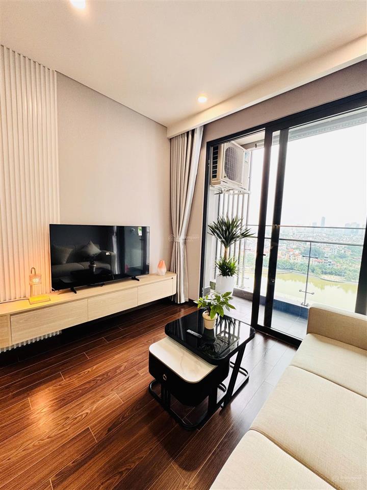Bán căn 1n + masteri west heights diện tích 41,9m2 nhà đầy đủ nội thất sẵn sổ giá 3tỷ500tr view hồ