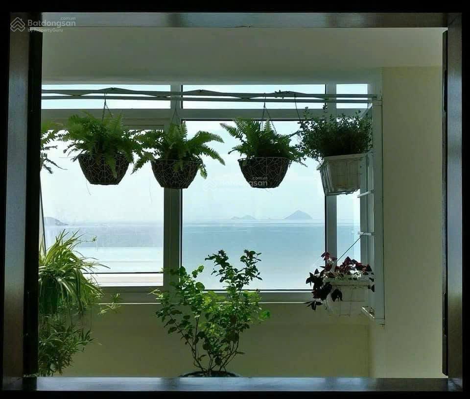 Chính chủ bán căn chung cư 118m² tầng 14 số 6 bãi dương 3pn, 2wc, 1 phòng khách, 1 bếp
