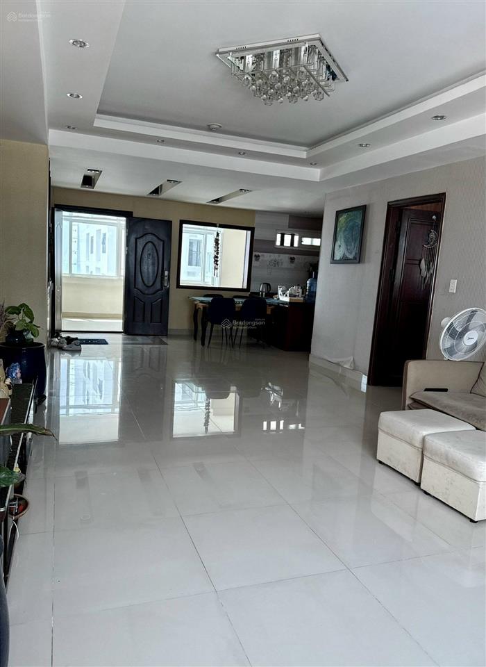 Chính chủ bán căn chung cư 118m² tầng 14 số 6 bãi dương 3pn, 2wc, 1 phòng khách, 1 bếp