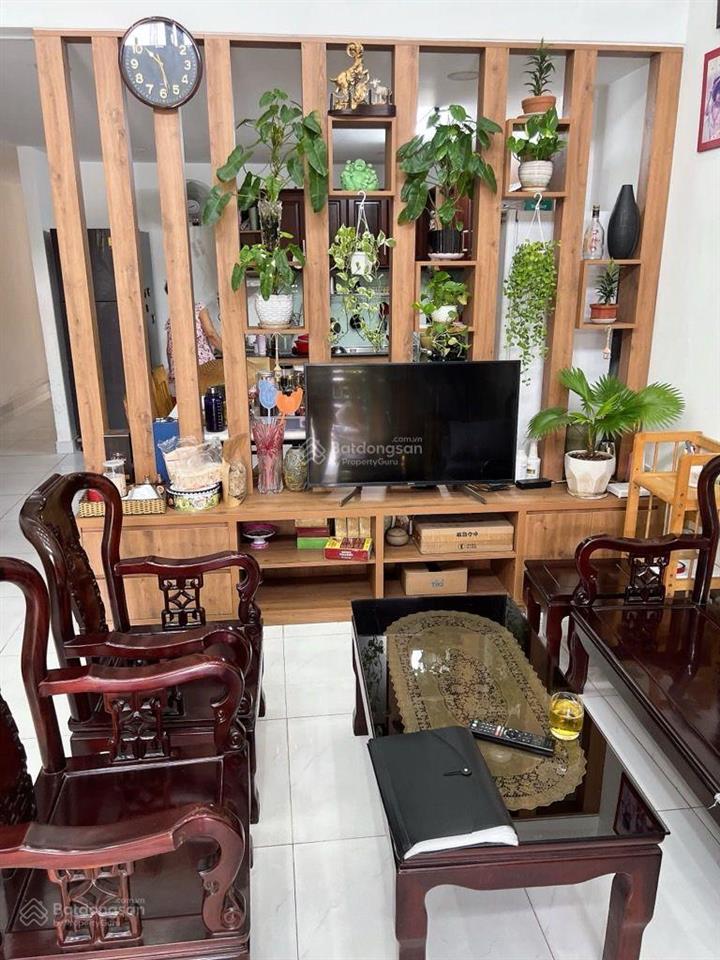 Bán nhà mặt tiền kdc gia hòa bình chánh  100m2  đường 12m  giá 5.75 tỷ