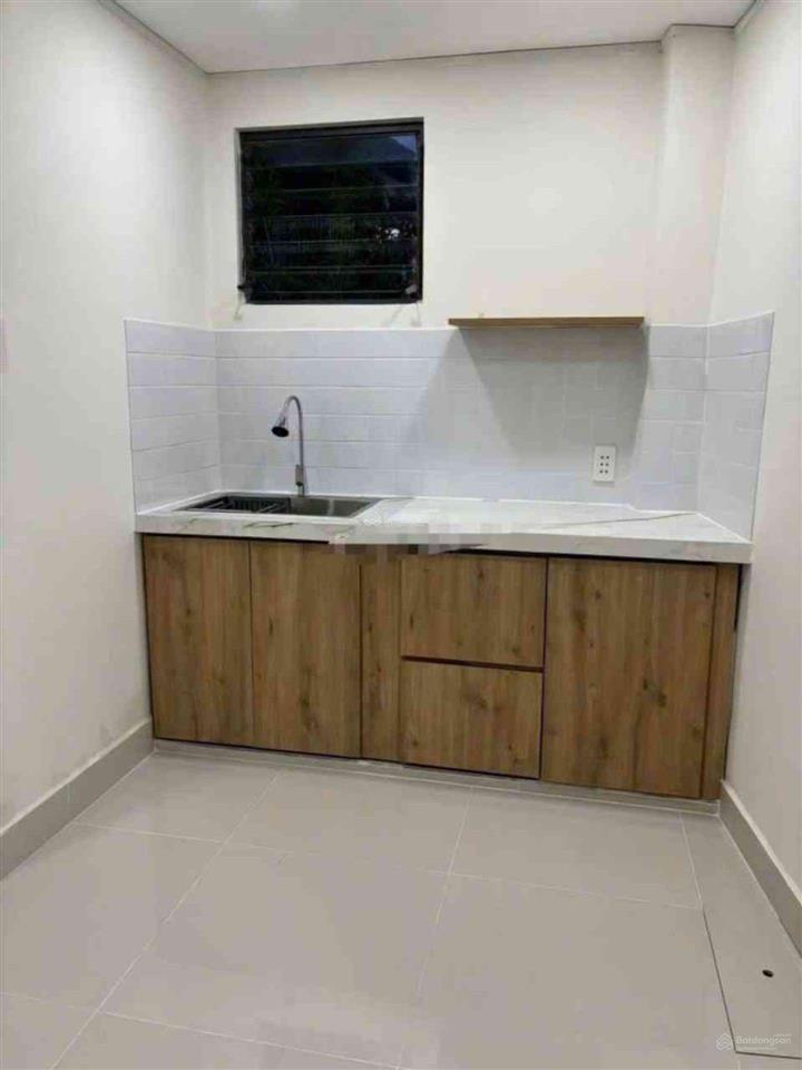1,75 tỷ có nhà lưu hữu phước q8, shr, ngang 4m, 2 tầng