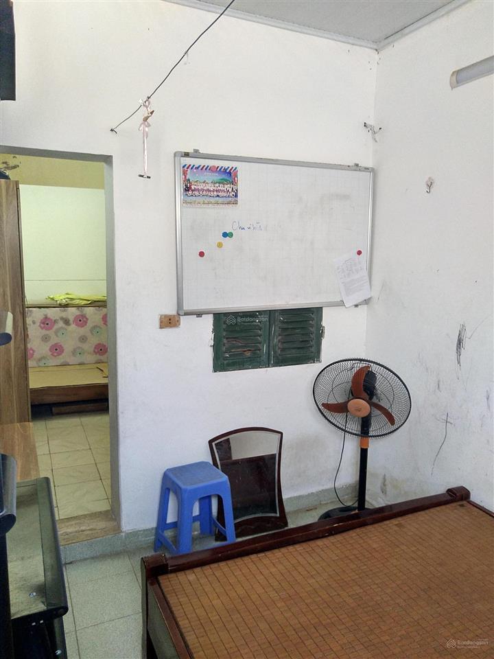 Cho thuê nr 3pn, 2wc, 22m2 x 3 tầng tại ngõ 218, chợ khâm thiên, 6,5 triệu vnd, view đẹp chỉ với