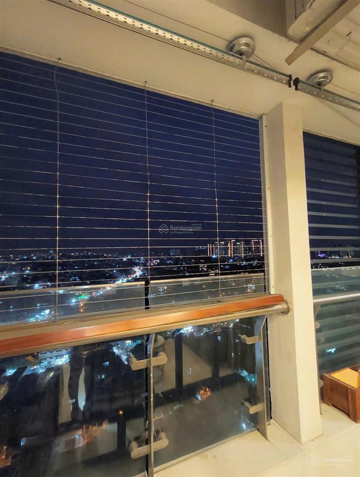 Bán gấp căn hộ centana thủ thiêm 2ty4 full nội thất, 88m2 sổ hồng
